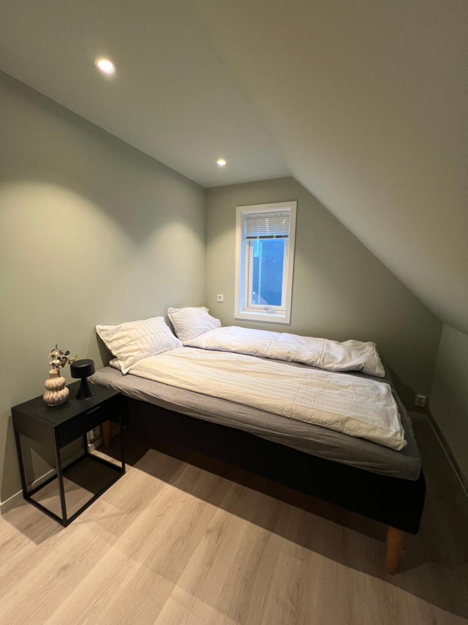 Central Apartment In Svolvær Eksteriør billede